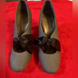 Chic Black Bow Heels for Women